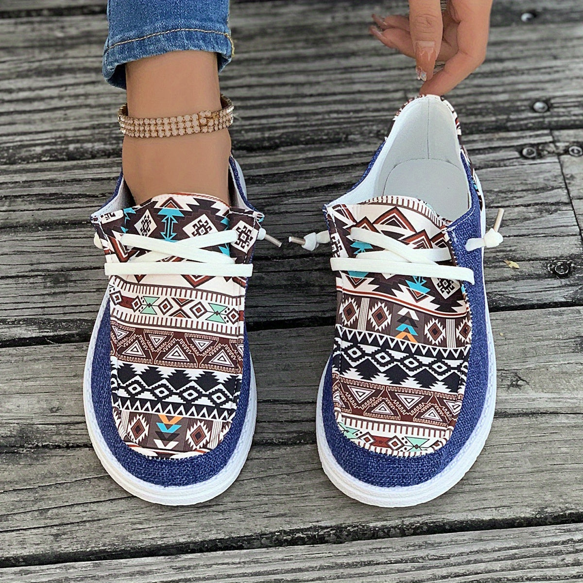 Tribal Pattern Canvas Shoes, Casual Low Top Sneakers